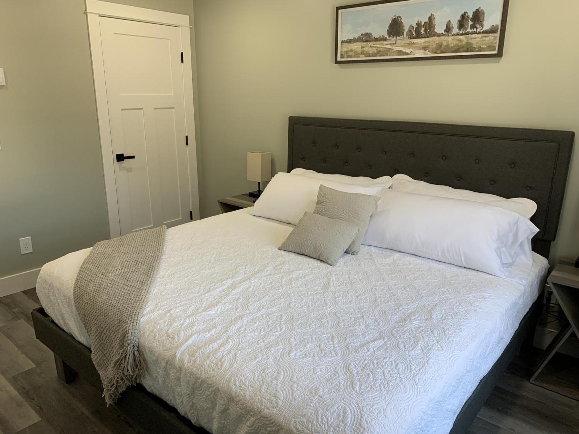 The Fallsview At Falls Apartment
